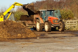 Topping up with manure